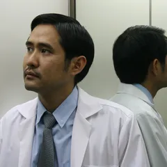 Still from Syndromes and a Century (9)
